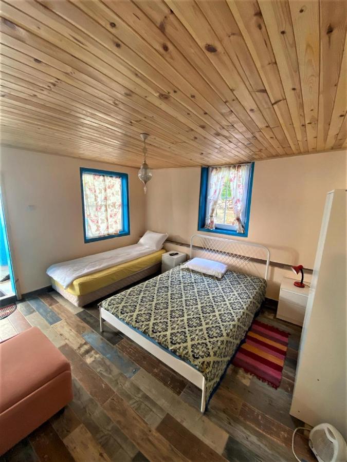 Цяла Ваканционна Къща- Florina Houses Hotell Goranovtsi Eksteriør bilde